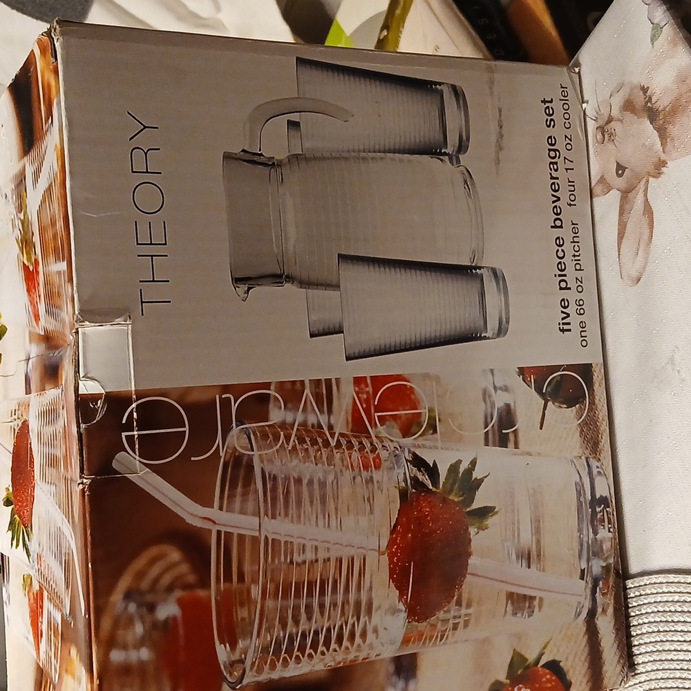 NWT FIVE PIECE BEVERAGE SET